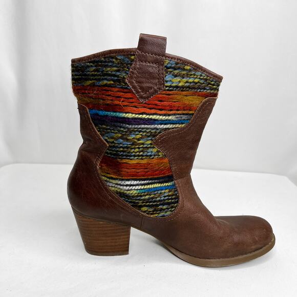 Bandolino BDZAMEN Multicolor Woven Ankle Boots Leather Southwestern Women's 8M - Picture 7 of 9